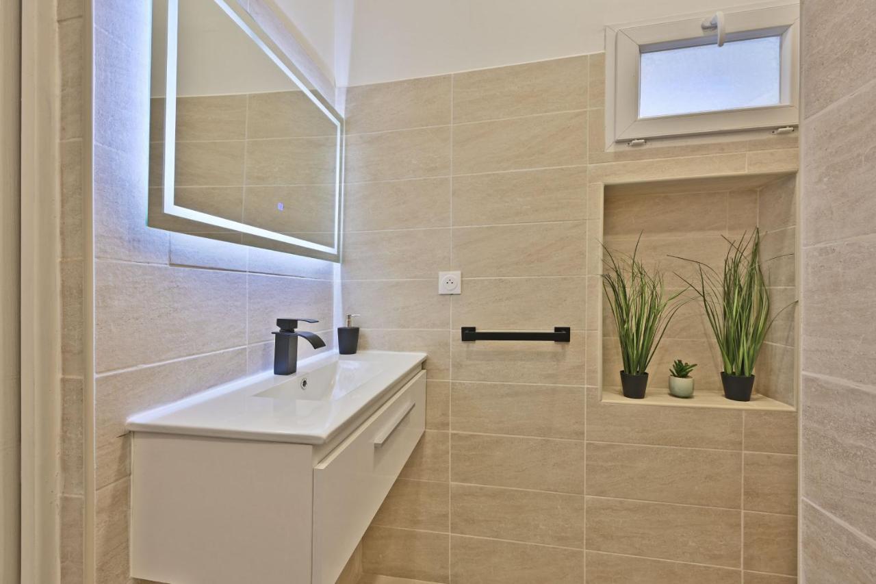 Au Roi Rene - Ac Clim - Wifi Apartment Avignon Ngoại thất bức ảnh