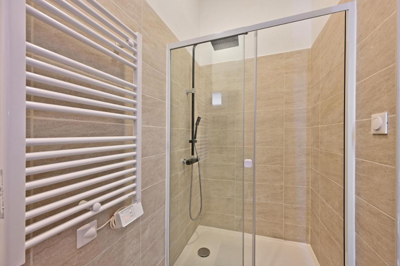 Au Roi Rene - Ac Clim - Wifi Apartment Avignon Ngoại thất bức ảnh